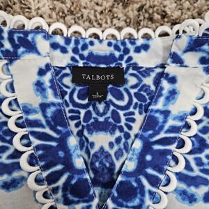 Talbots Womens Large Blue Mandala White Crochet Lace Scalloped Trim V Neck Tunic